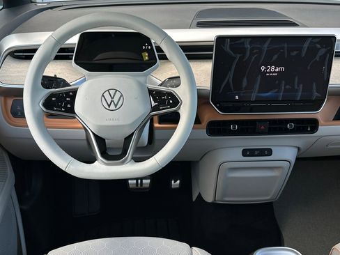 New 2025 Volkswagen ID. Buzz Pro S Plus image 12