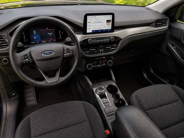 Used 2025 Ford Escape Active FWD image 14