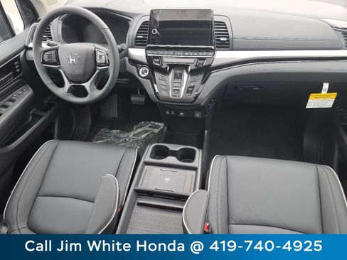 New 2026 Honda Odyssey Touring image 23