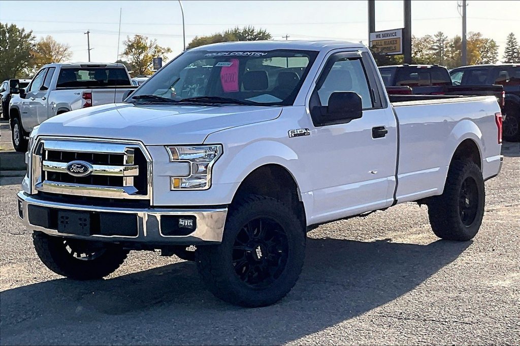 Used 2017 Ford F150 XLT w/ Max Trailer Tow Package AWD/4WD image 2