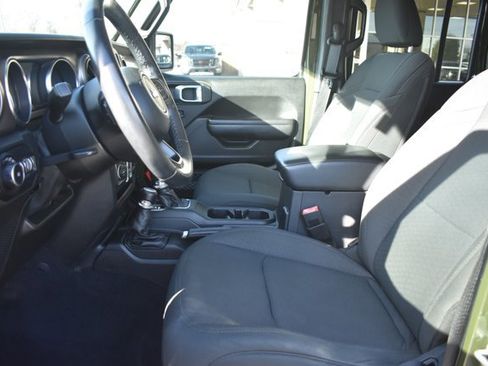 Used 2020 Jeep Wrangler Unlimited Sport S image 13