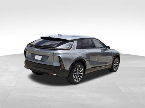New 2026 Cadillac Lyriq Sport AWD/4WD image 4