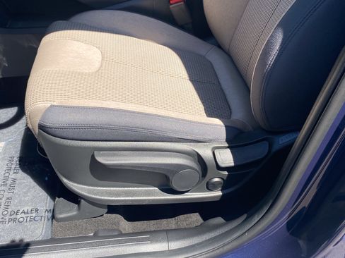 Certified 2023 Hyundai Santa Fe SE AWD/4WD image 16
