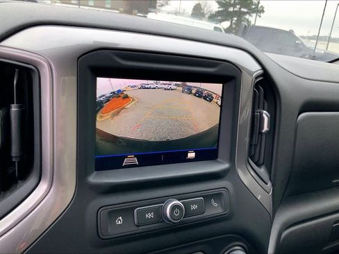 Used 2022 Chevrolet Silverado 1500 Custom image 25