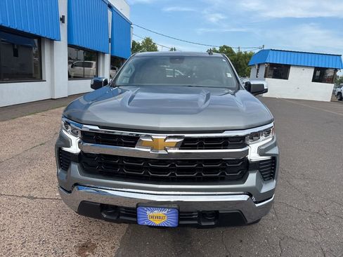 New 2025 Chevrolet Silverado 1500 LT w/ Convenience Package II image 3