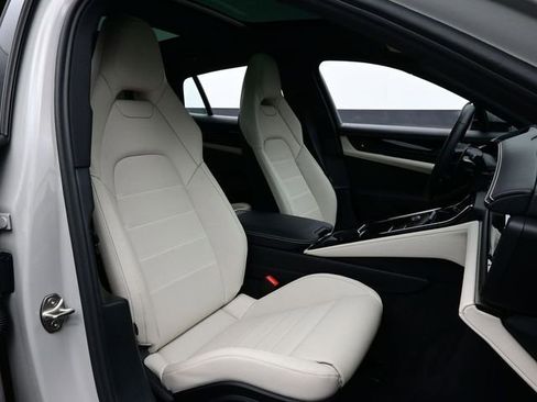 New 2026 Porsche Panamera RWD image 17