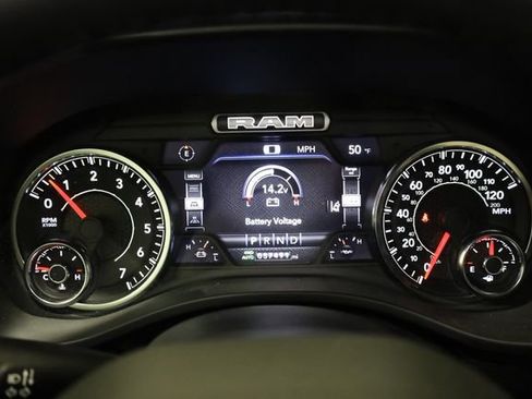 Used 2023 RAM 1500 Laramie image 15
