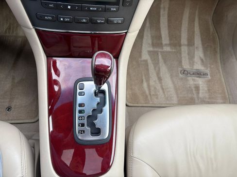 Used 2002 Lexus ES 330 V6 image 34