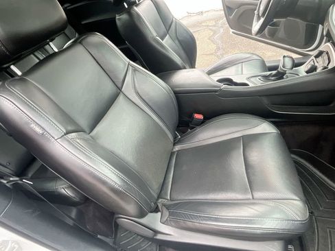 Used 2018 Dodge Challenger GT w/ Driver Convenience Group image 25