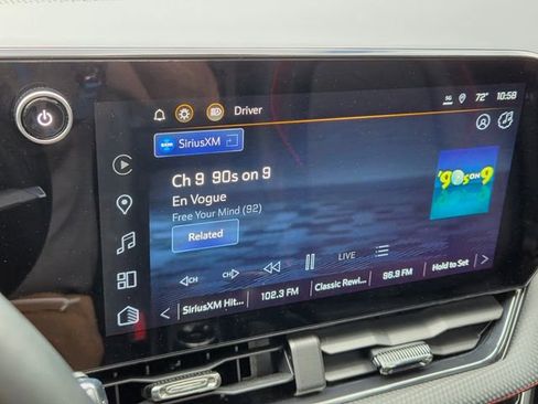 Certified 2025 Chevrolet Equinox RS w/ Safety and Technology Package image 33