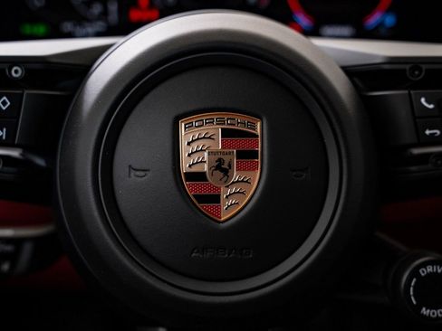 New 2026 Porsche Cayenne AWD/4WD image 31