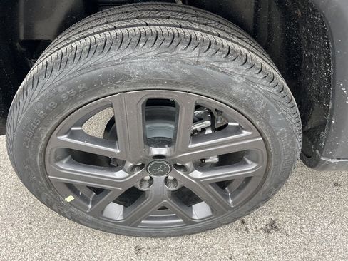 New 2026 Jeep Compass Limited image 9