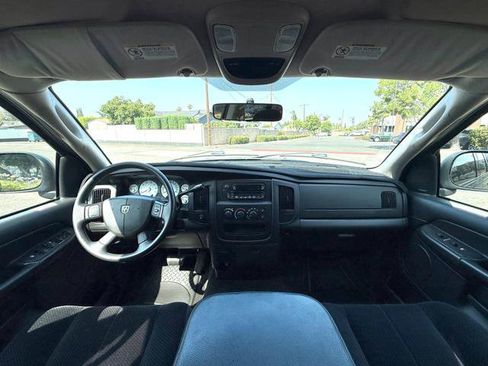 Used 2005 Dodge Ram 1500 Truck SLT RWD image 17