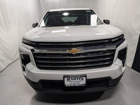 New 2026 Chevrolet Traverse LT AWD/4WD image 8