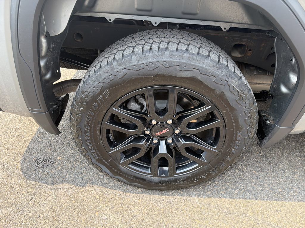 Used 2024 GMC Sierra 1500 Elevation AWD/4WD image 32