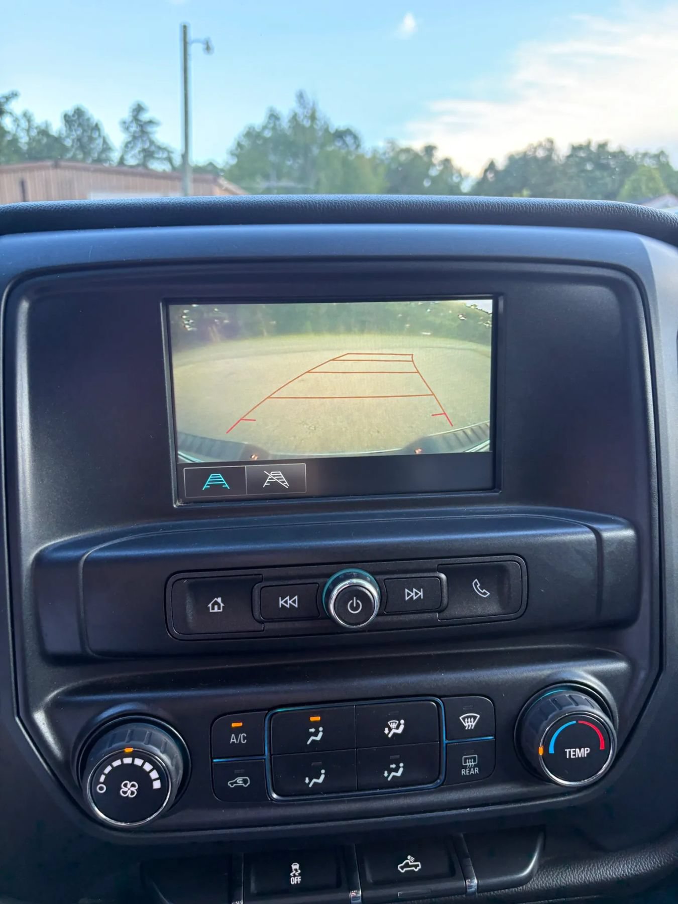 Used 2019 Chevrolet Silverado 1500 Custom w/ Custom Convenience Package AWD/4WD image 22