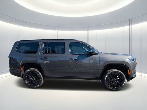 New 2026 Jeep Grand Wagoneer Limited image 3