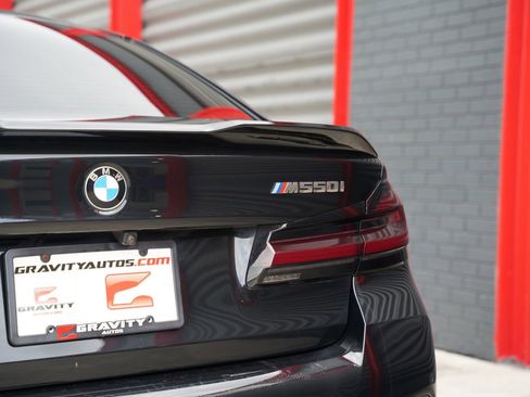 Used 2021 BMW M550i xDrive w/ Executive Package AWD/4WD image 14