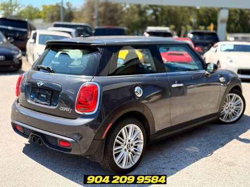 Used 2015 MINI Cooper S FWD image 9
