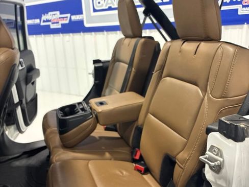 Used 2020 Jeep Wrangler Unlimited Rubicon AWD/4WD image 34