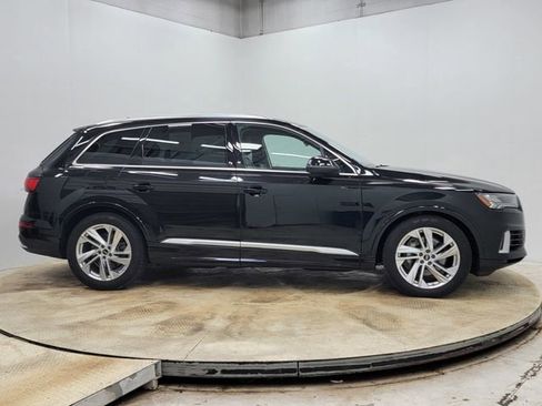 Used 2023 Audi Q7 3.0T Prestige image 3