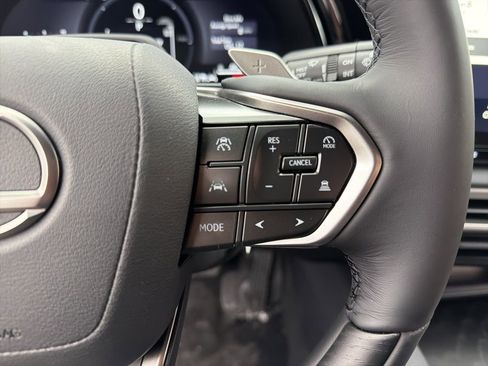 New 2026 Lexus RX 450h AWD image 11