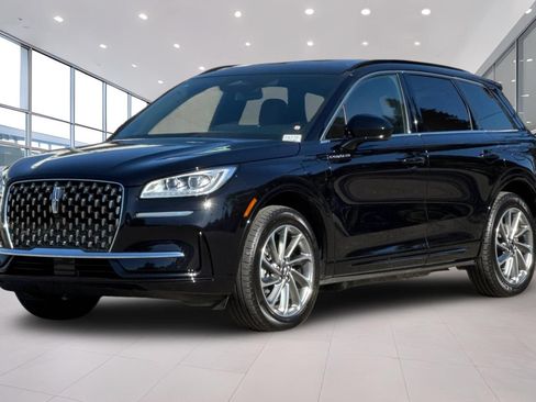 Used 2025 Lincoln Corsair Grand Touring AWD/4WD image 8