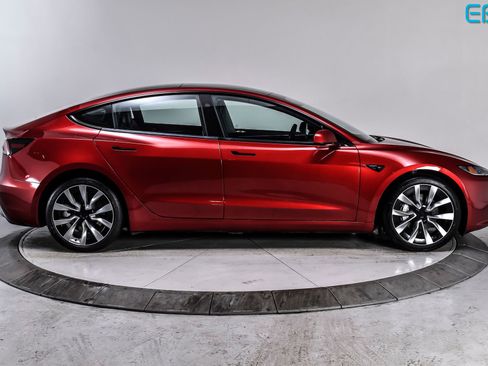 Used 2025 Tesla Model 3 Long Range AWD/4WD image 7