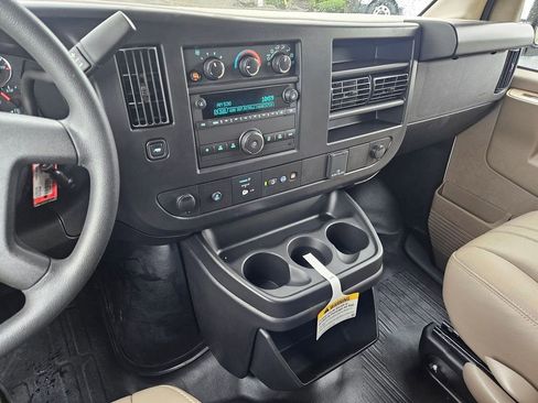 New 2025 Chevrolet Express 2500 Extended image 19