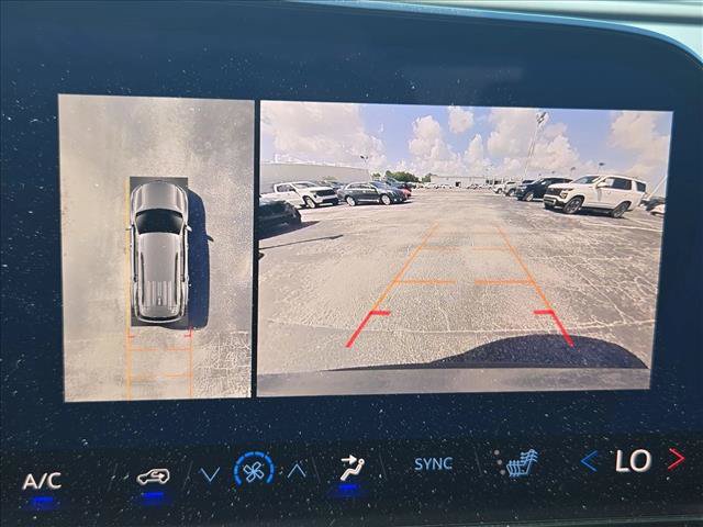 New 2026 Chevrolet Traverse LT w/ Enhanced Driving Package FWD image 14