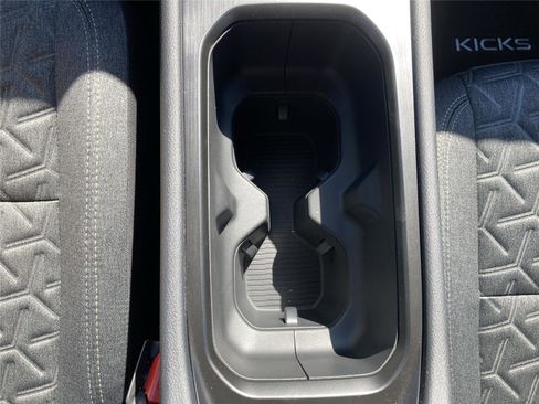 New 2026 Nissan Kicks SV w/ Illumination Package image 15