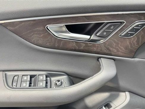 Used 2020 Audi Q7 3.0T Premium Plus w/ Premium Plus Package image 24