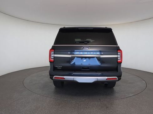 Used 2024 Ford Expedition Limited AWD/4WD image 15