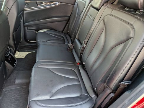 Used 2021 Lincoln Nautilus Reserve FWD image 22