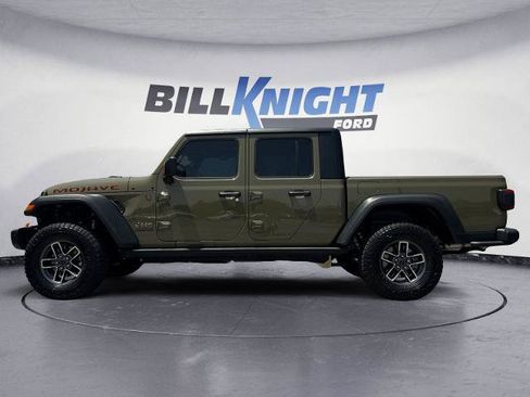 Used 2025 Jeep Gladiator Mojave w/ Steel Bumper Group AWD/4WD image 2