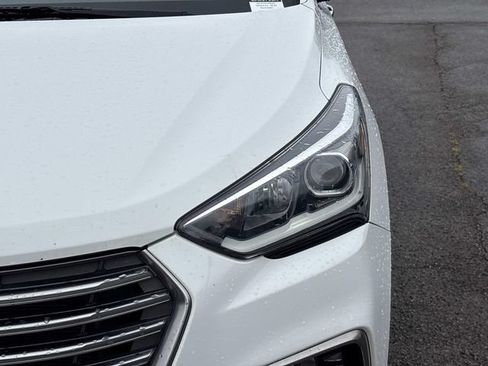 Used 2019 Hyundai Santa Fe XL FWD image 10
