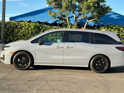 New 2026 Honda Odyssey Sport-L image 7