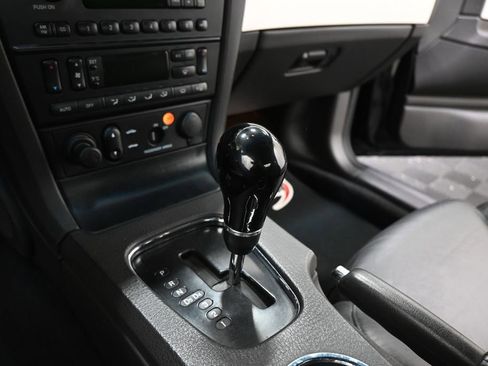 Used 2002 Ford Thunderbird RWD image 20