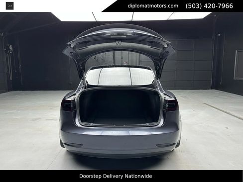 Used 2020 Tesla Model 3 Performance image 41