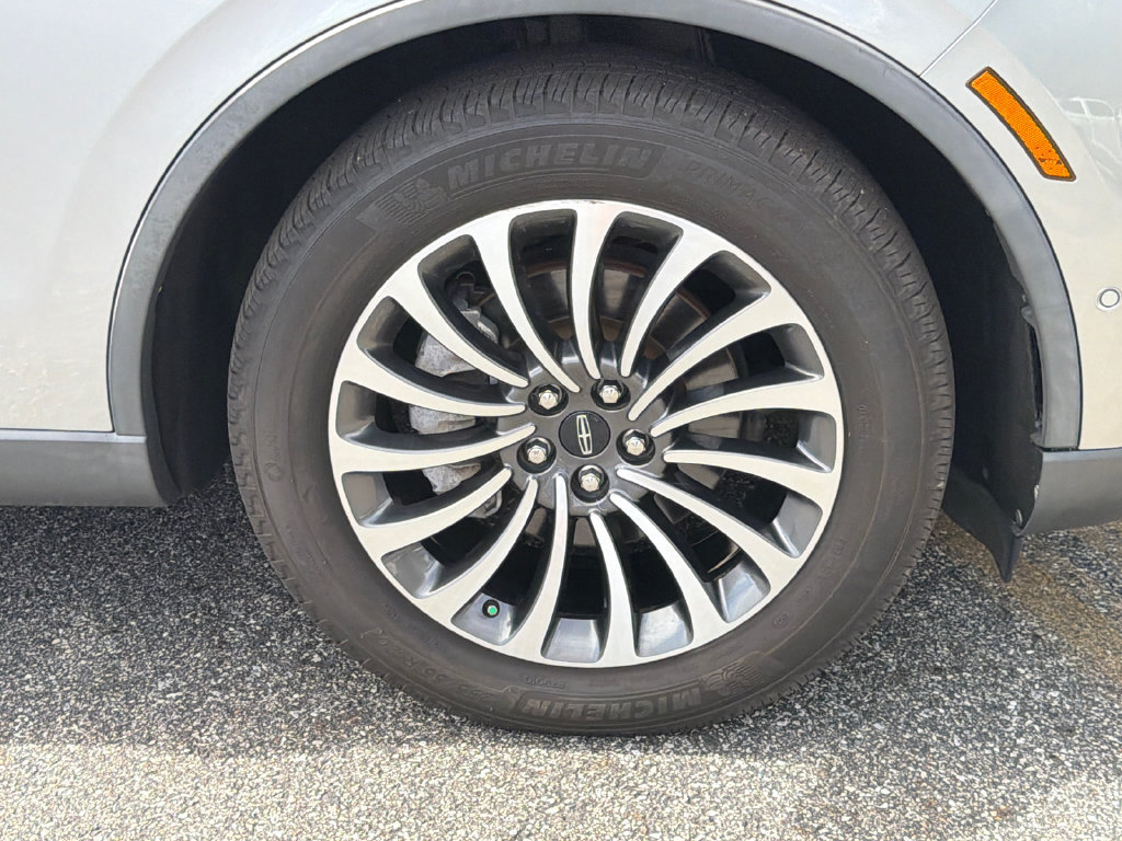 Used 2021 Lincoln Aviator Reserve w/ Equipment Group 201A RWD image 12