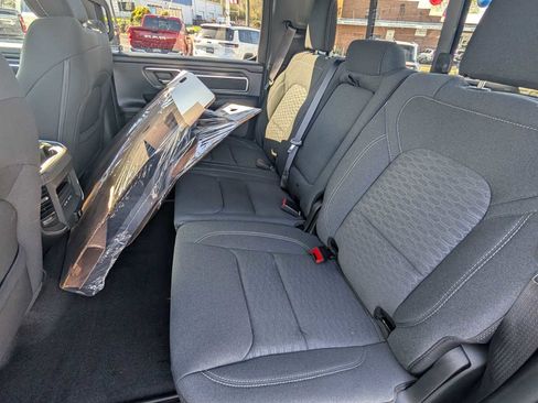 New 2026 RAM 1500 Big Horn AWD/4WD image 11