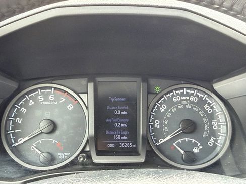 Certified 2017 Toyota Tacoma TRD Sport w/ Premium & Technology Package AWD/4WD image 28