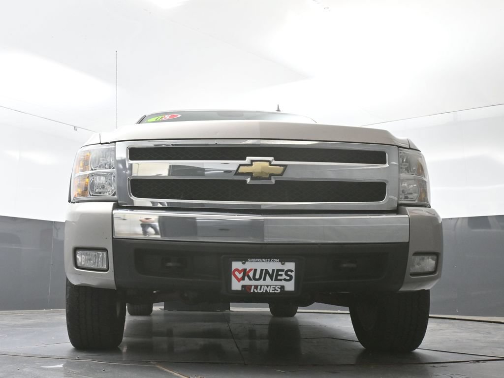 Used 2008 Chevrolet Silverado 1500 LT w/ All Star Edition AWD/4WD image 48