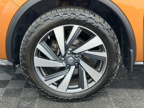 Used 2016 Nissan Murano Platinum w/ Platinum Technology Package FWD image 11