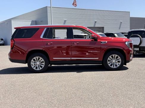 Used 2023 GMC Yukon Denali w/ Max Trailering Package AWD/4WD image 5