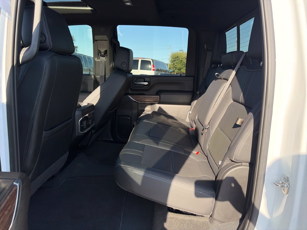 Used 2023 Chevrolet Silverado 3500 High Country AWD/4WD image 29