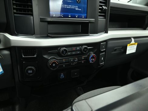 New 2026 Ford F250 XL w/ XL Chrome Package image 15