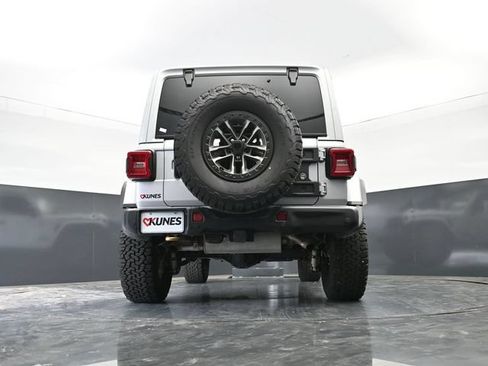 Used 2024 Jeep Wrangler Unlimited Rubicon 392 AWD/4WD image 52
