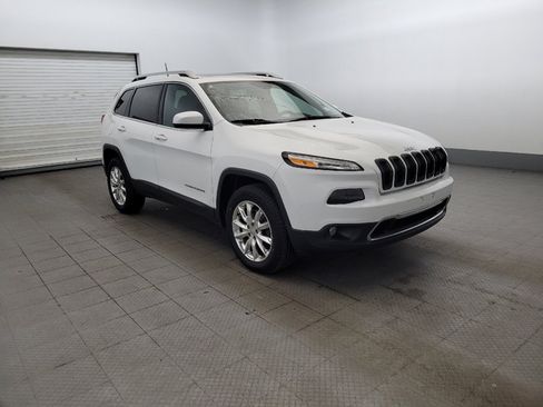 Used 2016 Jeep Cherokee Limited w/ Luxury Group AWD/4WD image 13