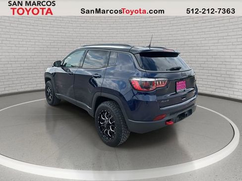 Used 2018 Jeep Compass Trailhawk w/ Cold Weather Group image 7